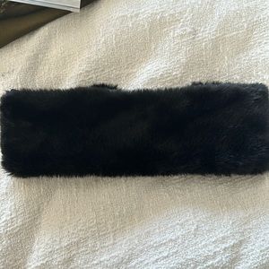 Apparis faux fur headband